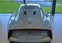 Ile waży 100 litrowe akwarium?