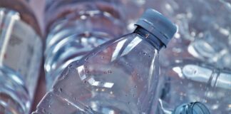 Jak wyczyścić plastikowe oprawki okularów?