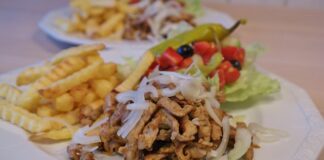 Czy tzatziki to mizeria?